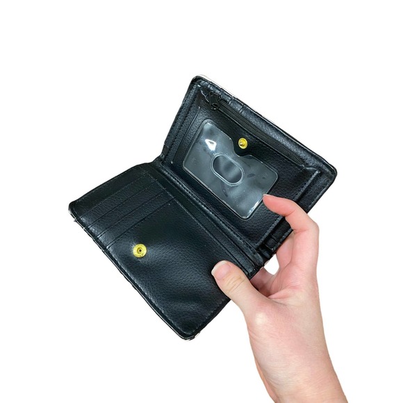 Buxton‎ Zebra Print Wallet - Picture 2 of 5